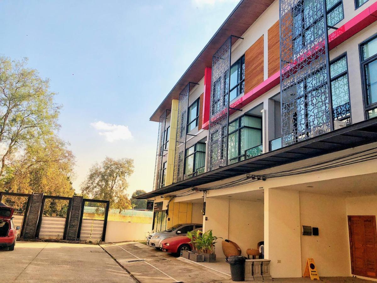 치앙마이 Paper Plane Cnx B&B 외부 사진